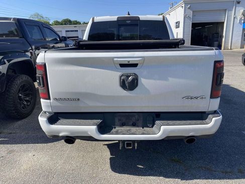 Used 2022 RAM 1500 Laramie AWD/4WD image 6