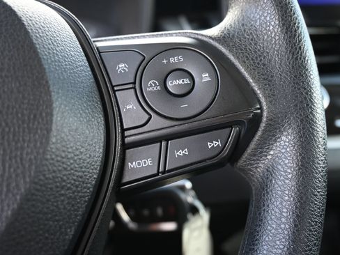 Used 2023 Toyota Corolla LE FWD image 14