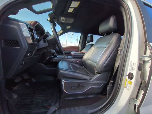 Used 2022 Ford F150 Lariat image 17