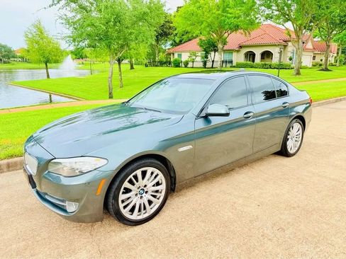 Used 2011 BMW 550i Sedan RWD image 1