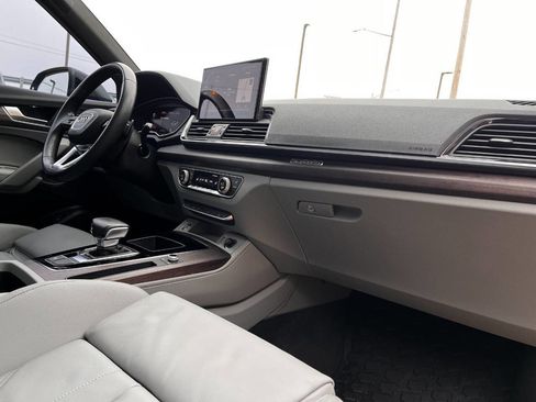 Used 2022 Audi Q5 2.0T Premium Plus w/ Premium Plus Package image 27