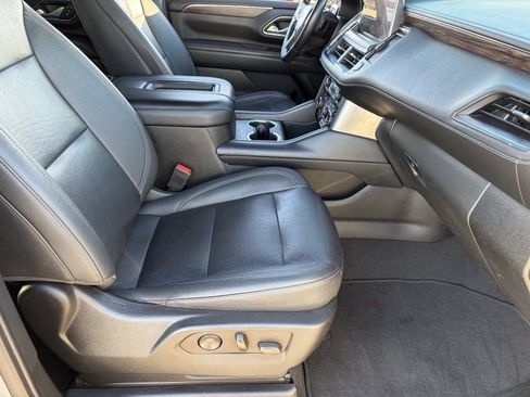 Certified 2022 Chevrolet Suburban Z71 AWD/4WD image 12