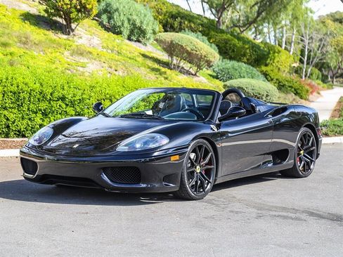 Used 2004 Ferrari 360 Spider image 3