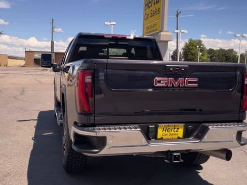 Used 2024 GMC Sierra 2500 SLT w/ SLT Convenience Package AWD/4WD image 8
