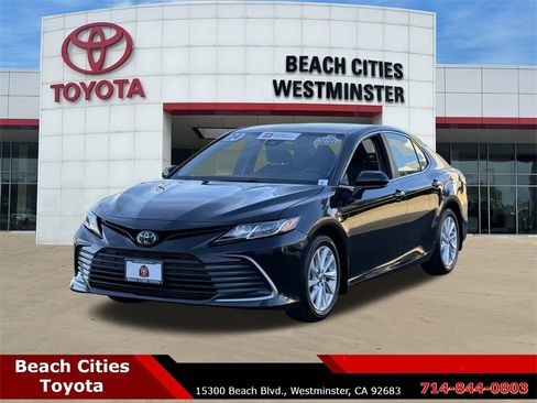 Certified 2024 Toyota Camry LE image 6