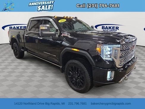 Used 2022 GMC Sierra 2500 Denali w/ Denali Black Diamond Edition image 1
