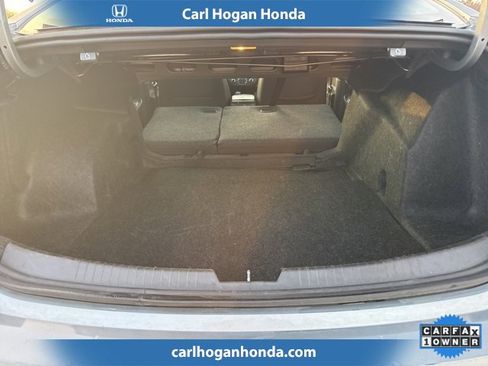 Used 2024 Chevrolet Malibu LT image 11