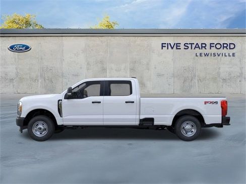 New 2026 Ford F250 XL w/ FX4 Off-Road Package image 5
