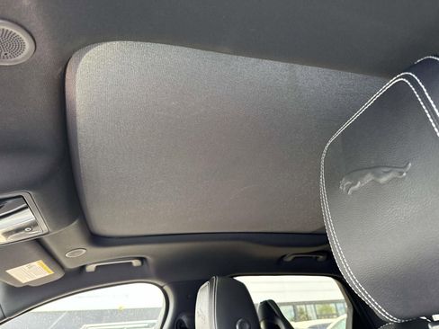 Used 2025 Jaguar F-PACE R-Dynamic S image 20