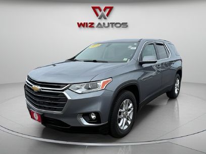 Used 2021 Chevrolet Traverse LT