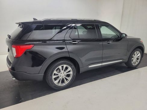 Used 2021 Ford Explorer Limited w/ Equipment Group 301A AWD/4WD image 10