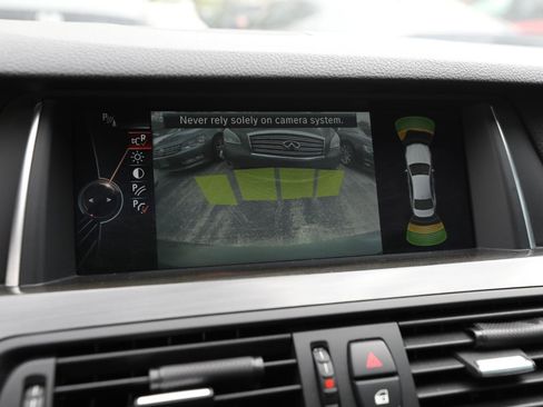 Used 2014 BMW 535i xDrive Sedan AWD/4WD image 23