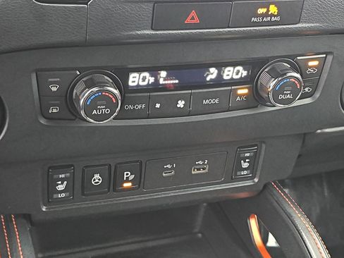 Used 2022 Nissan Frontier Pro-X image 22