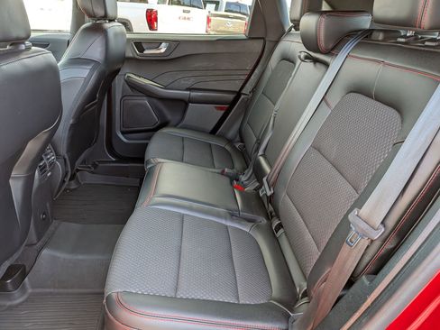 Certified 2023 Ford Escape ST-Line w/ Tech Pack #1 image 18