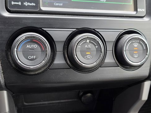 Used 2015 Subaru Forester 2.5i Limited w/ Protection Package #2 image 33