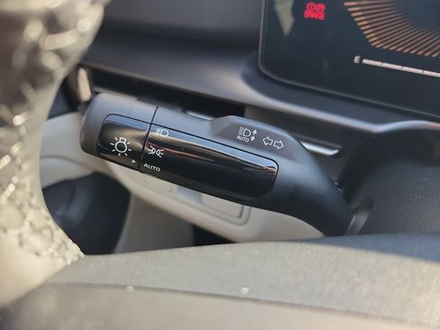 New 2026 Kia Sportage EX w/ EX Panorama Roof Package image 30