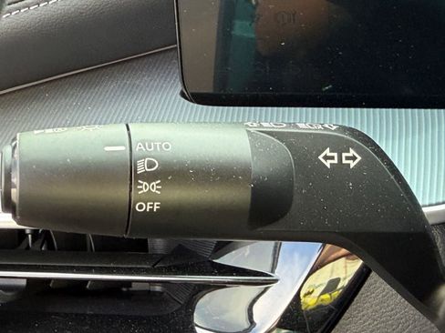 Certified 2025 Nissan Murano SL w/ Cargo Package image 12