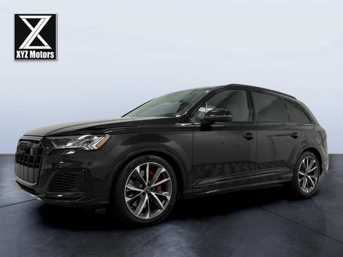 Used 2023 Audi SQ7 Prestige w/ Sport Package AWD/4WD image 3