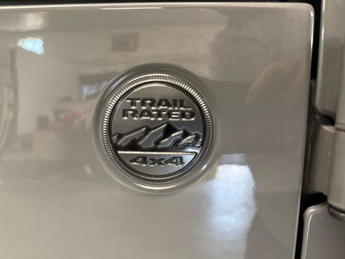 Used 2022 Jeep Wrangler Unlimited Sport AWD/4WD image 95