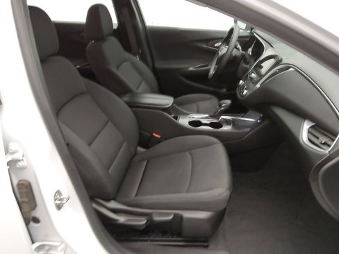 Used 2024 Chevrolet Malibu LT FWD image 21