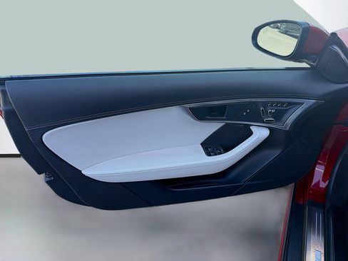 Used 2023 Jaguar F-TYPE Convertible image 19