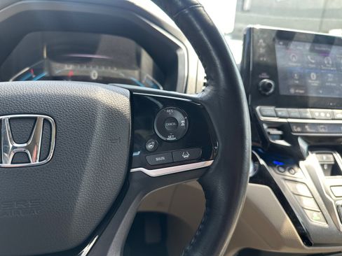 Used 2019 Honda Odyssey Elite image 34
