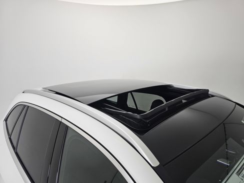 New 2026 Mercedes-Benz GLC 300 4MATIC image 49