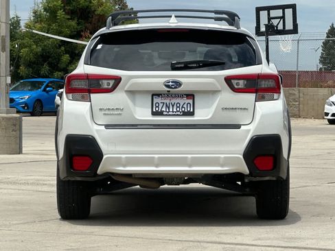Used 2021 Subaru Crosstrek 2.0i Premium w/ Popular Package #3 AWD/4WD image 4