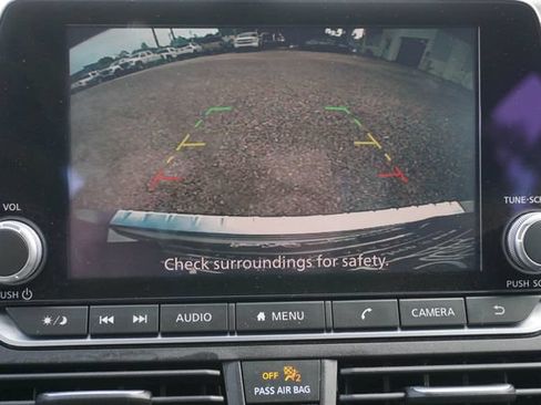 Used 2023 Nissan Altima 2.5 SV FWD image 21