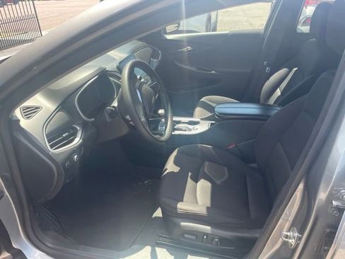 Used 2024 Chevrolet Malibu LT FWD image 25