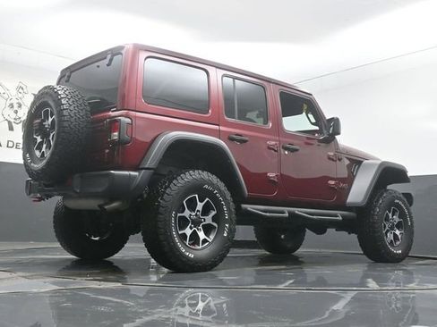 Used 2021 Jeep Wrangler Unlimited Rubicon w/ Cold Weather Group image 28