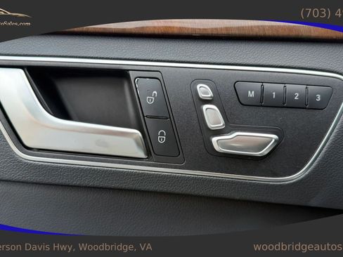 Used 2014 Mercedes-Benz E 350 4MATIC Sedan image 11