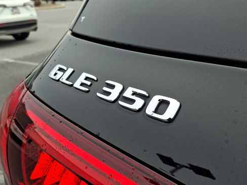 Used 2022 Mercedes-Benz GLE 350 4MATIC image 32