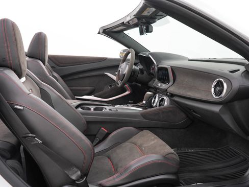 Used 2023 Chevrolet Camaro ZL1 RWD image 10