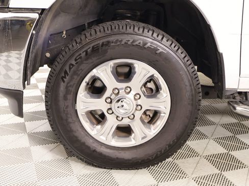 Used 2024 RAM 2500 Big Horn image 16