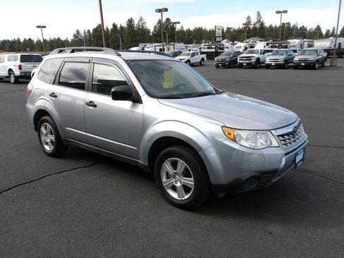 Used 2013 Subaru Forester 2.5X AWD/4WD image 7