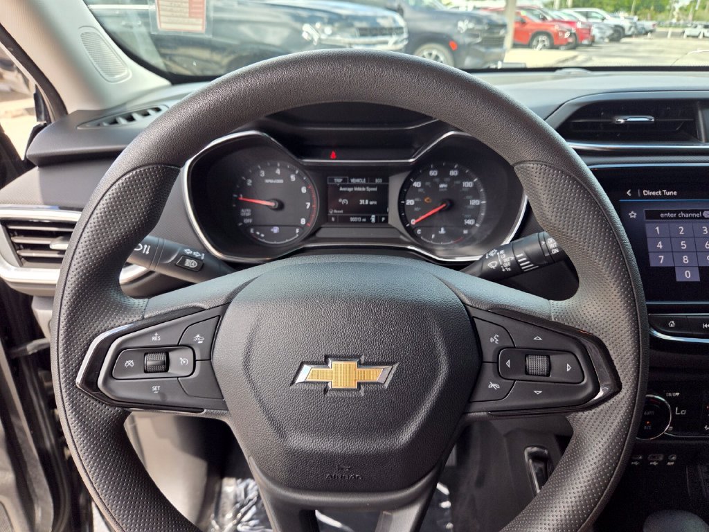 Used 2021 Chevrolet TrailBlazer LT w/ Convenience Package FWD image 26