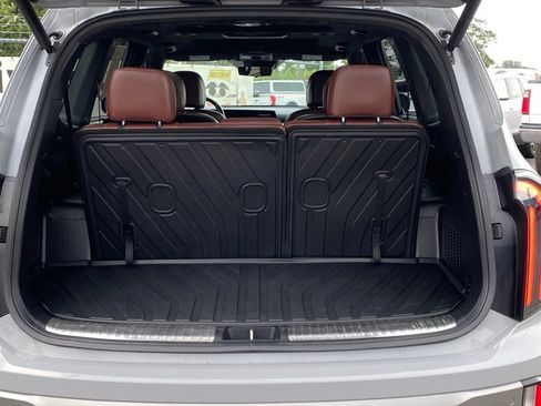 Used 2025 Kia Telluride SX AWD/4WD image 5