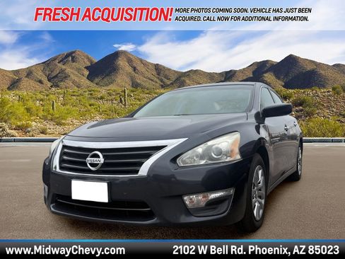 Used 2014 Nissan Altima 2.5 S FWD image 1