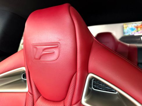 Used 2017 Lexus RC F image 32