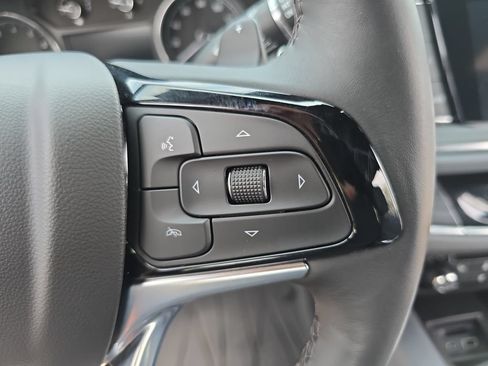 Used 2023 Buick Enclave Essence w/ Sport Touring Edition AWD/4WD image 19