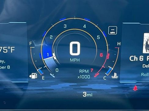 New 2026 Chevrolet Equinox ACTIV w/ Convenience Package III image 13