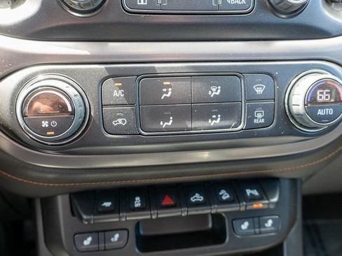 Used 2022 GMC Canyon AT4 AWD/4WD image 24