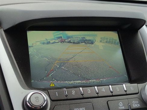 Certified 2017 Chevrolet Equinox LT w/ Convenience Package image 14