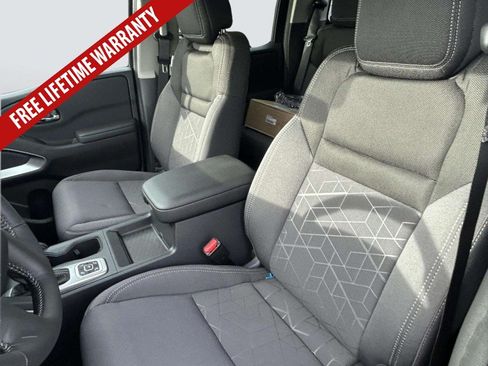 New 2026 Nissan Frontier SV w/ All-Weather Content Package AWD/4WD image 21