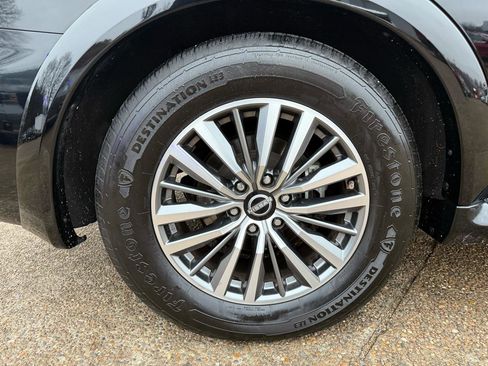 Used 2021 Nissan Armada SL w/ Captain's Chairs Package image 6