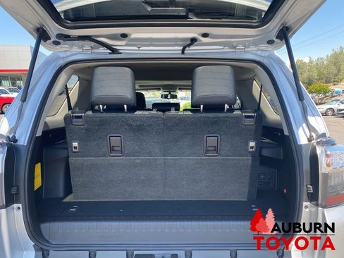 Used 2018 Toyota 4Runner Limited AWD/4WD image 12