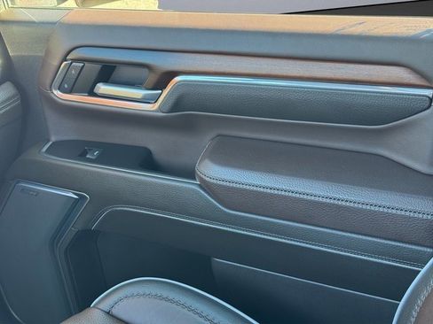 Certified 2024 GMC Sierra 2500 Denali w/ Denali Reserve Package image 23