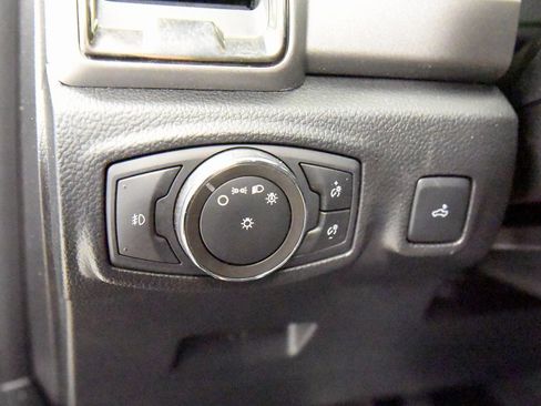 Used 2022 Ford Ranger XLT w/ Equipment Group 302A High image 17