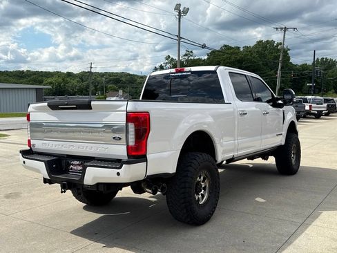 Used 2019 Ford F350 Platinum w/ Platinum Ultimate Package AWD/4WD image 18
